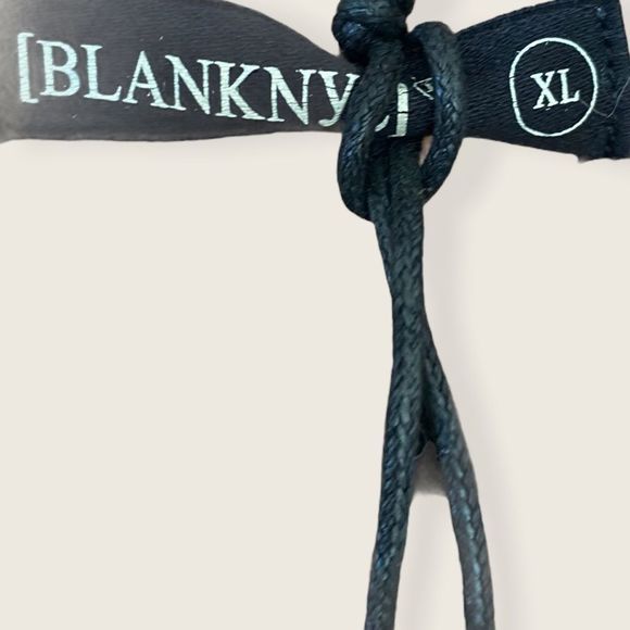 NWT Blank NYC Heather Ribbed Crewneck Sweater Size XL Tan/white knit mix - Picture 7 of 12